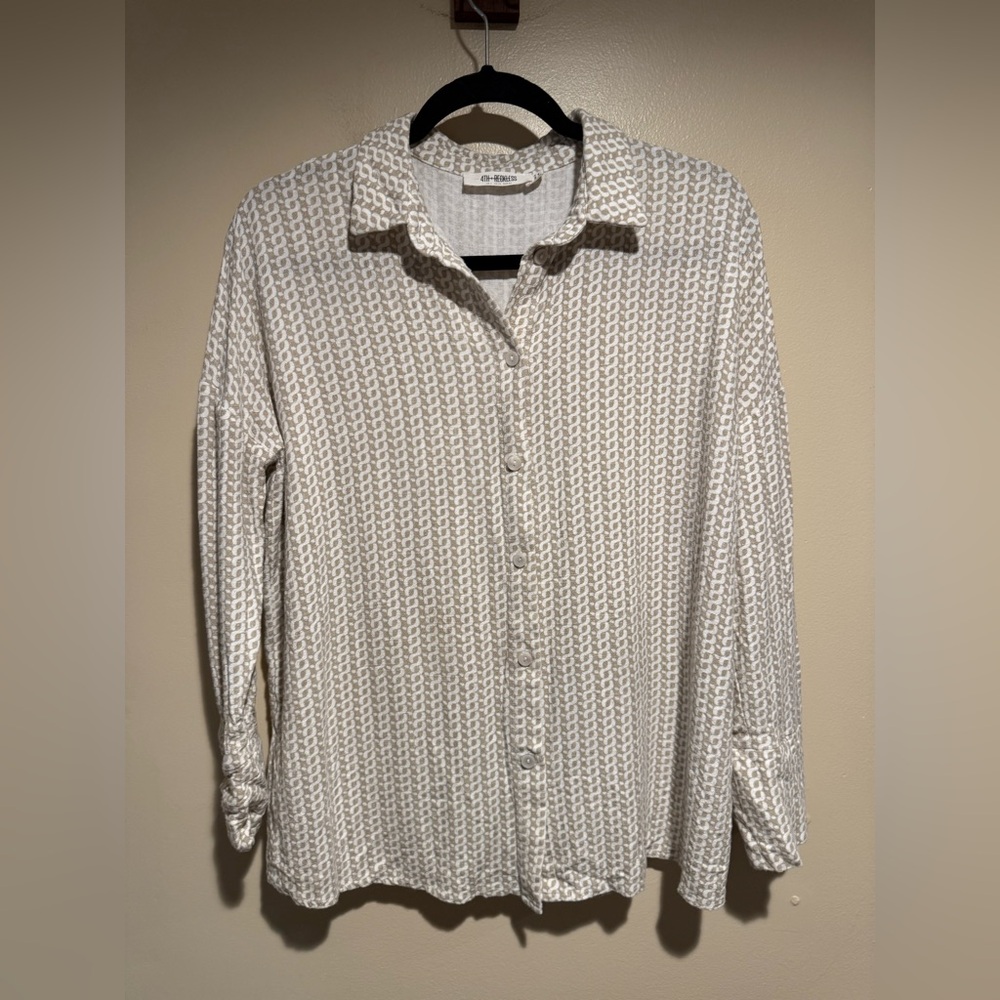 4th + Reckless Alice shirt chain link pattern size XS oversized button down